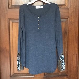 NWOT Love, Kuza Long Sleeve Top